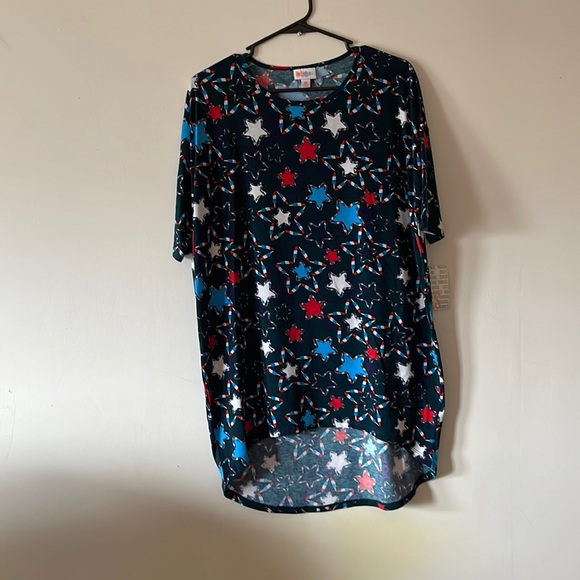 LuLaRoe Tops - LulaRoe xs Americana irma